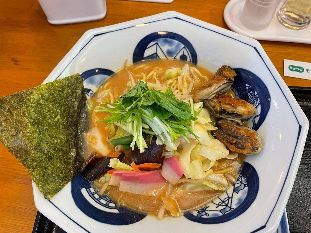 リンガーハット マークイズ福岡ももち店