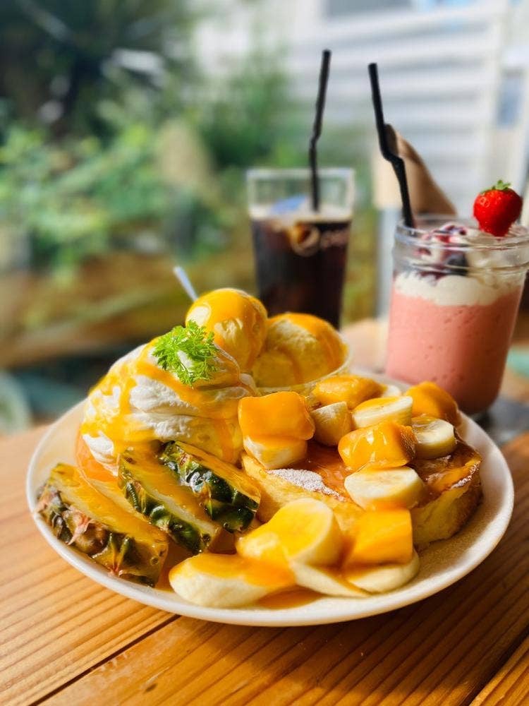 ALOHA CAFE Pineapple 生駒店