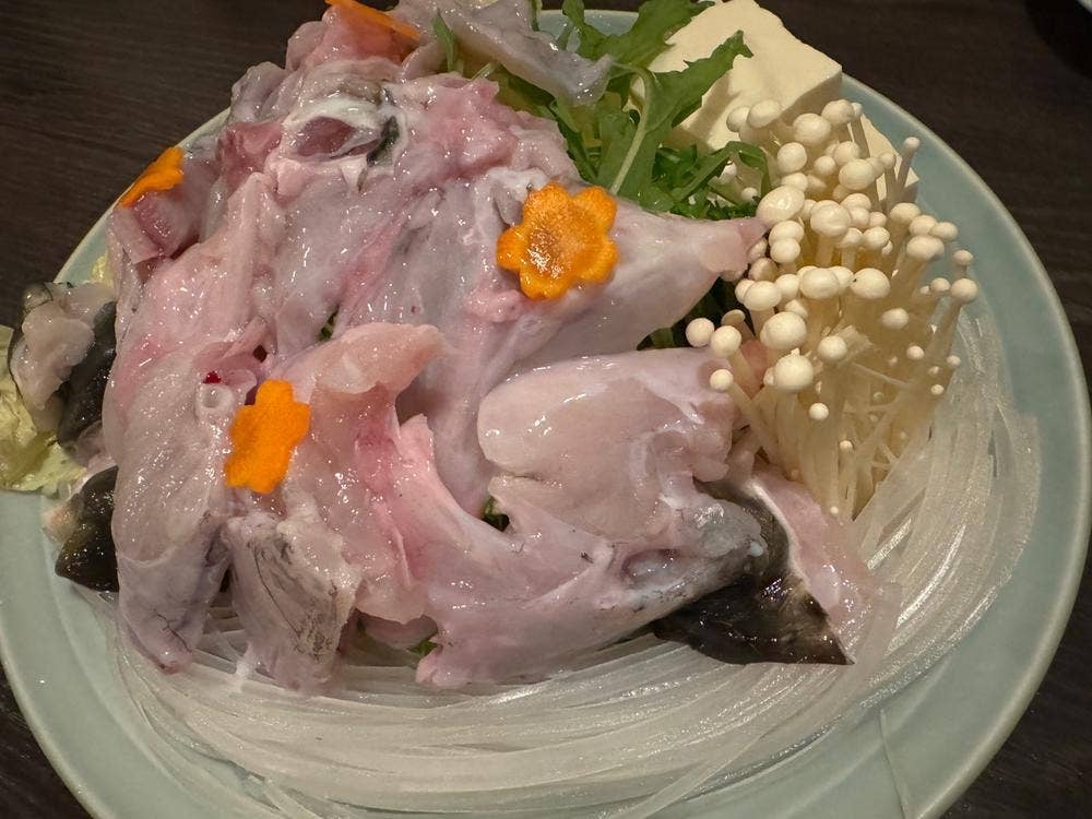 活ふぐ専門料理 とらふぐ屋