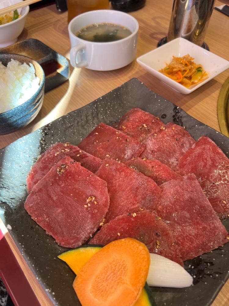 月島焼肉 BULLS