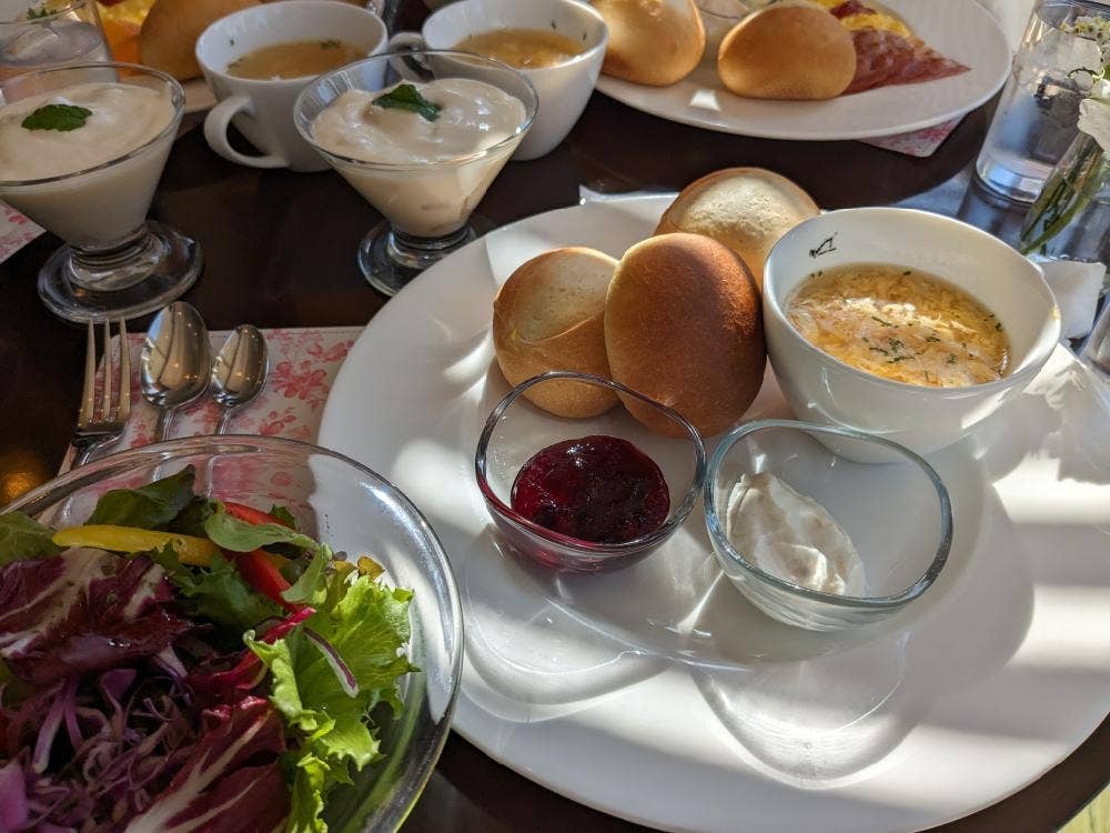 モーニング 菜根本店