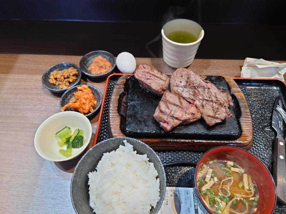 感動の肉と米 東海名和店