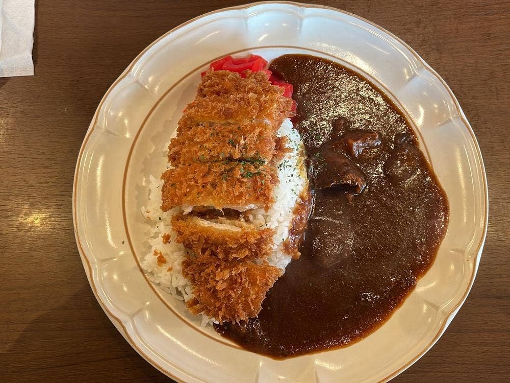 レストランハロー 千早店