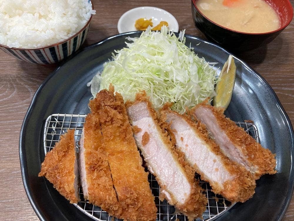 とんかつ檍のカレー屋 いっぺこっぺ 市ヶ谷店