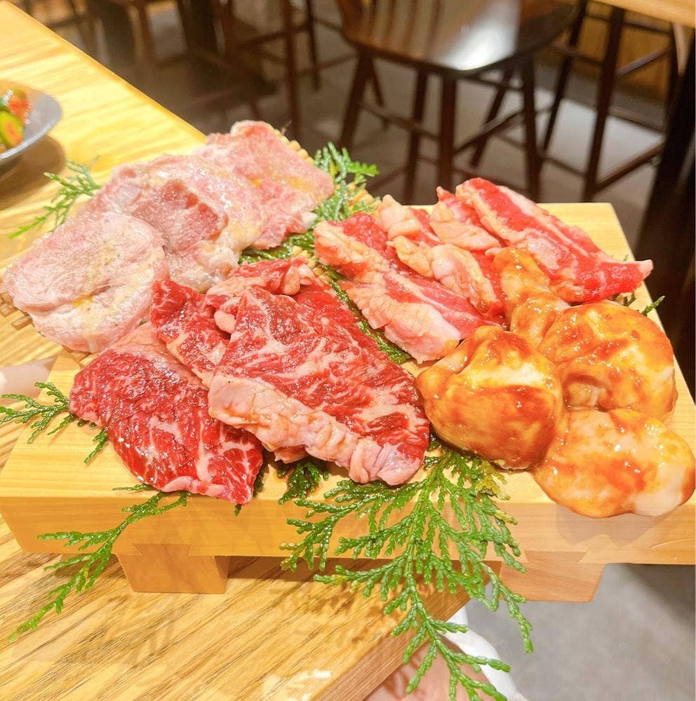 新今宮焼肉 シンイマミヤダウンタウン