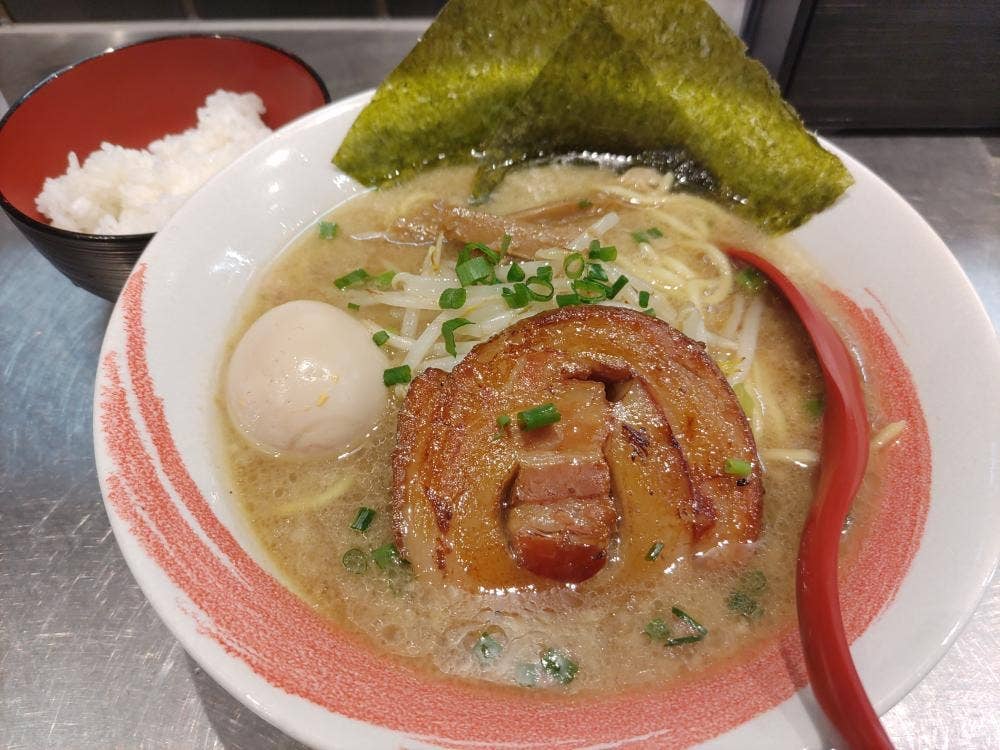 ラーメン味来 本駒込店