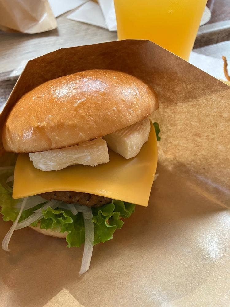 ダイコクバーガー