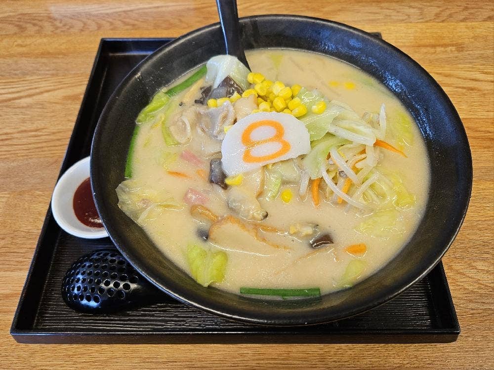 8番らーめん 黒部店