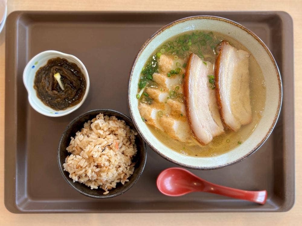 いらぶ大橋 海の駅レストラン