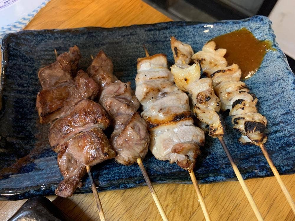 やきとりやきとん市場の食堂