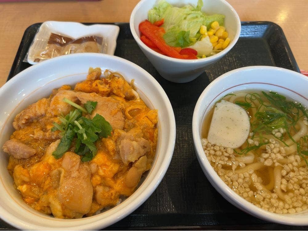 なか卯 大阪空港前店