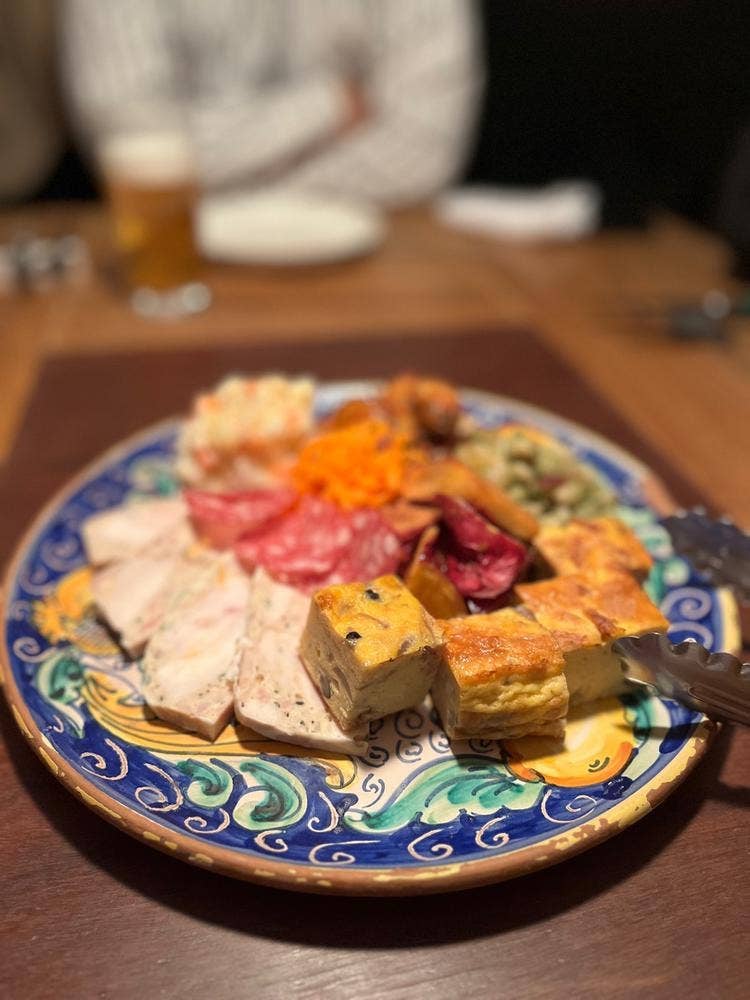 オステリアウララ