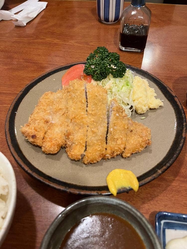 とんかつ&ステーキ岡田