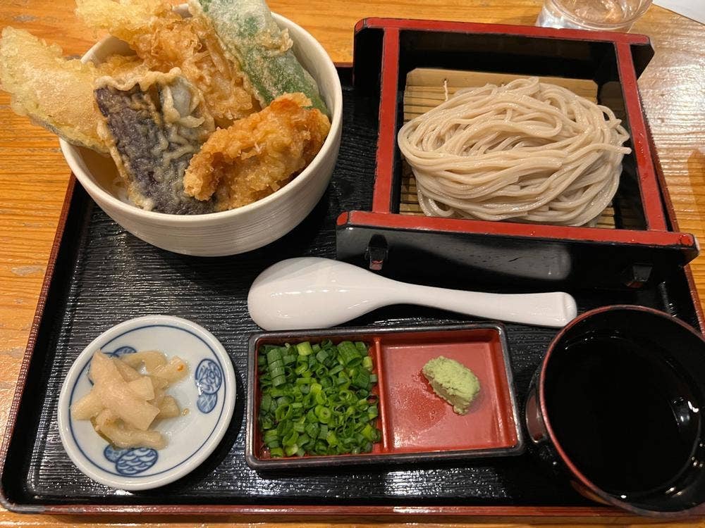 そば処 萩之茶屋 空港店