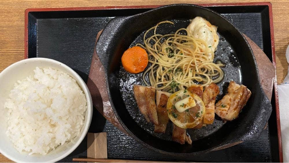 呑くい処 コウタ 赤坂門