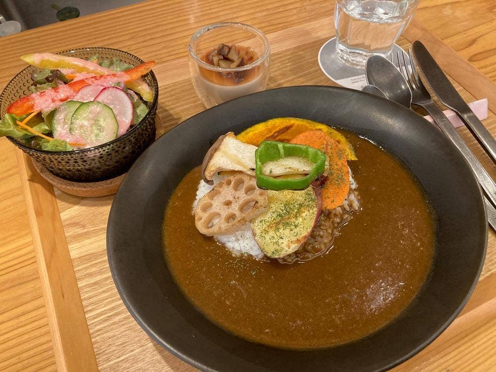 紅茶専門店 アムシュティー