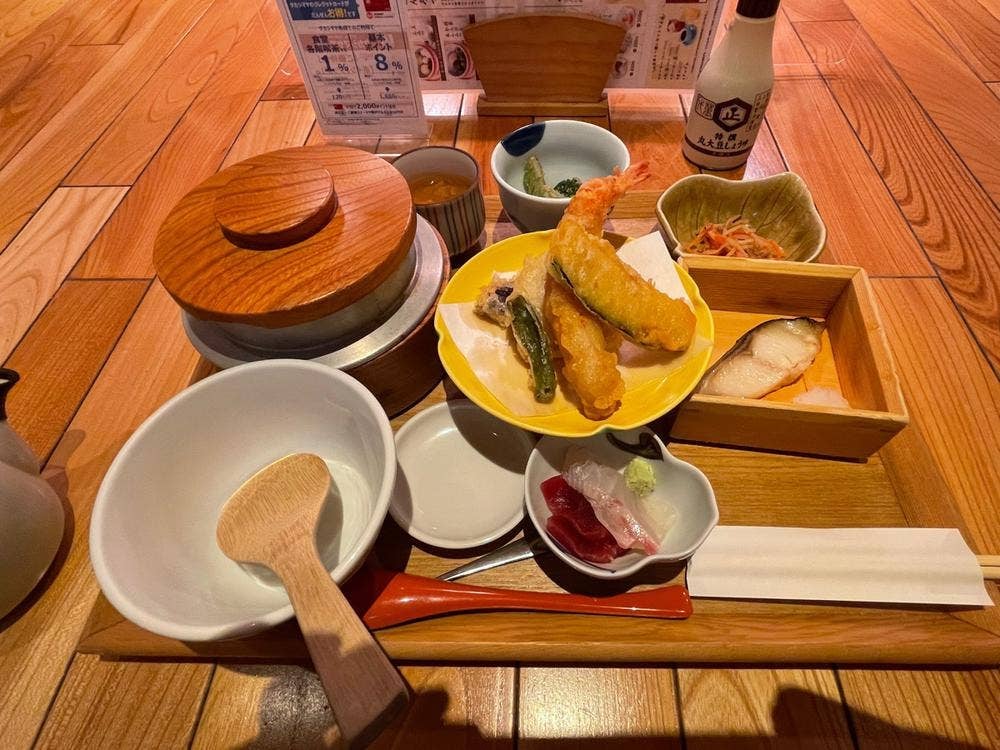 ニホンの食卓 つくみ 横浜高島屋店