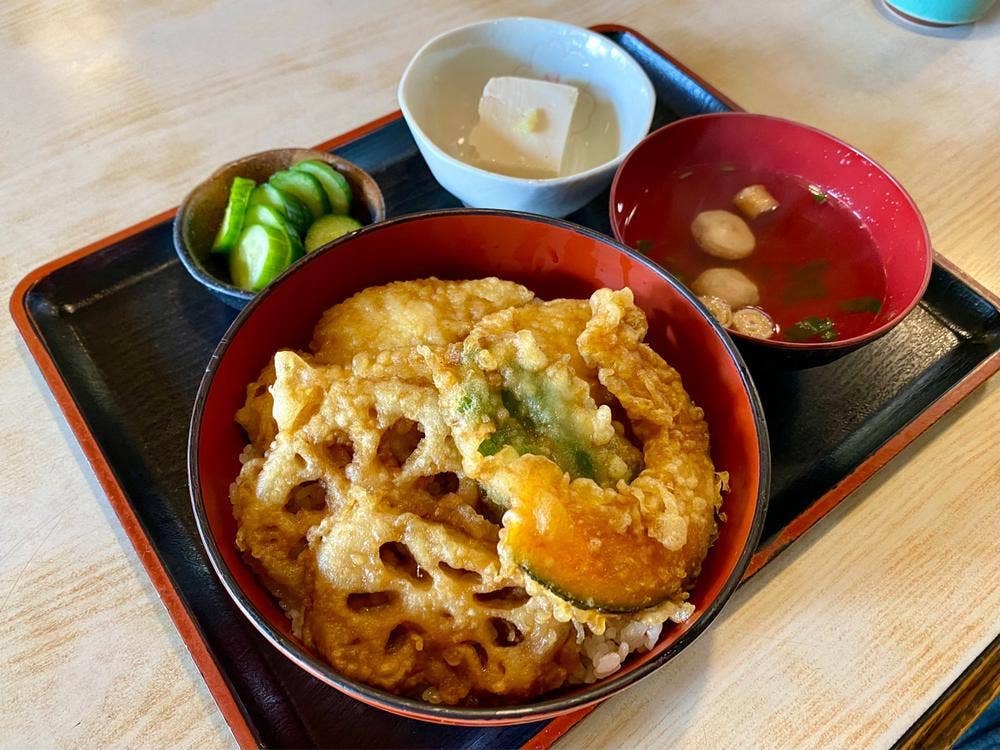 あたりや食堂