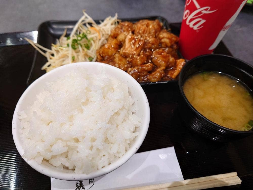 鉄板ホルモン蟻月 ららぽーと福岡店