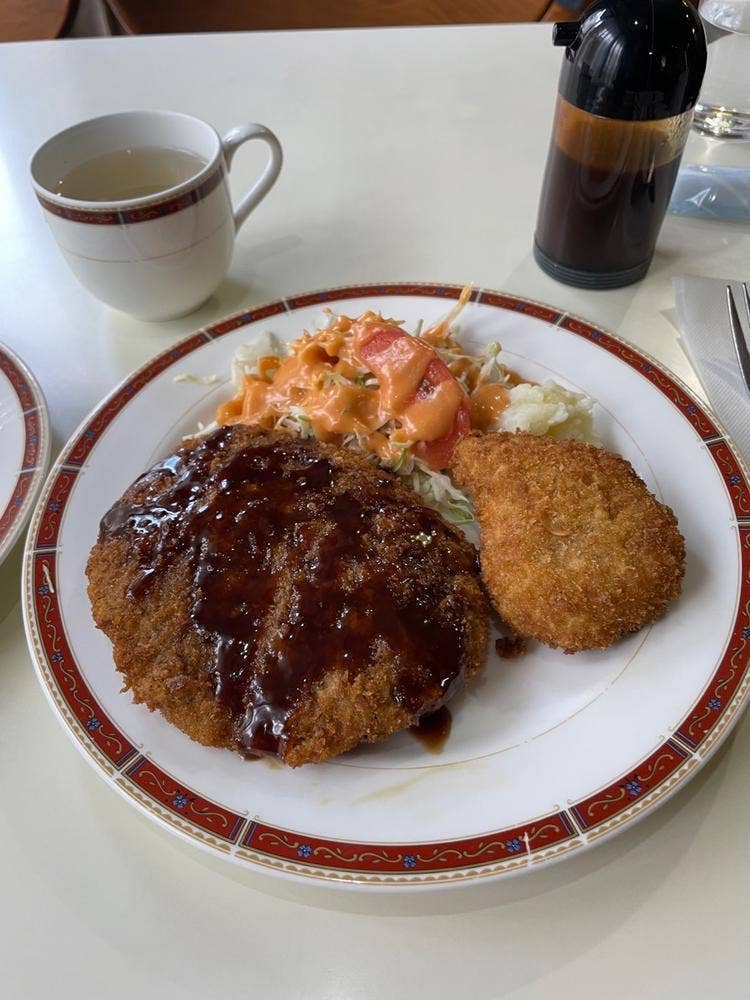レストラン テル