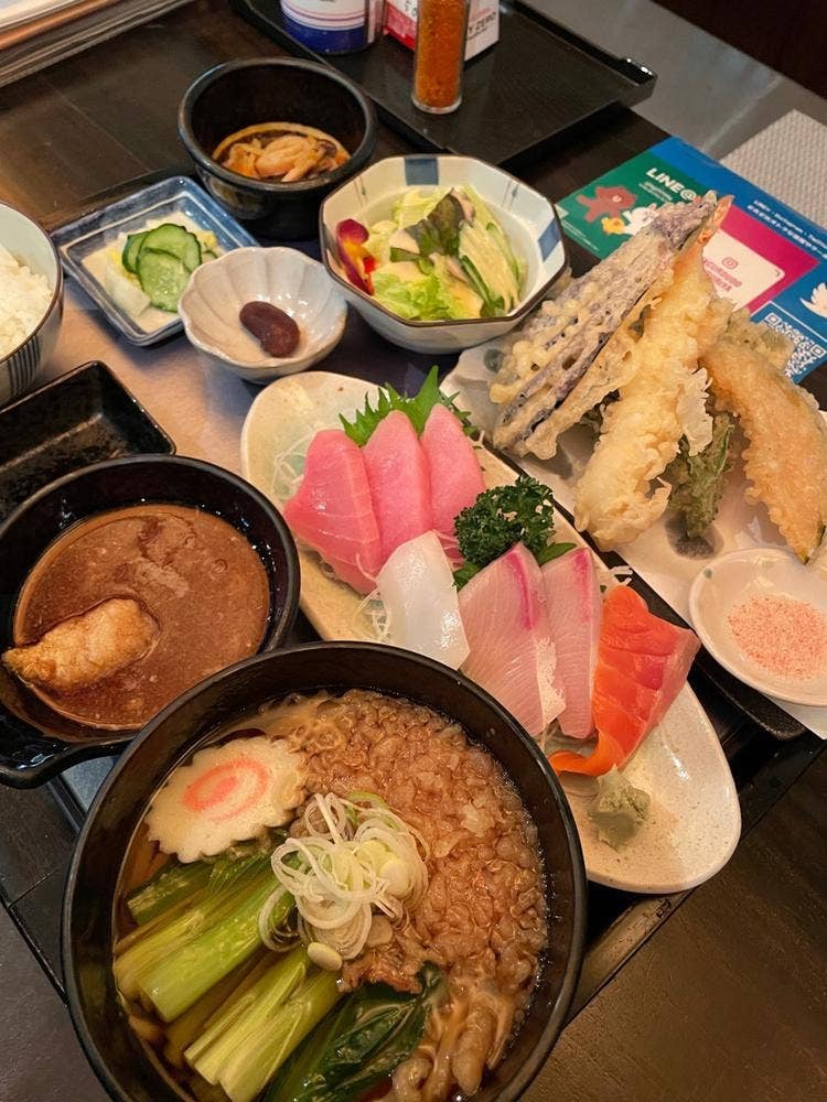 ゆるりや