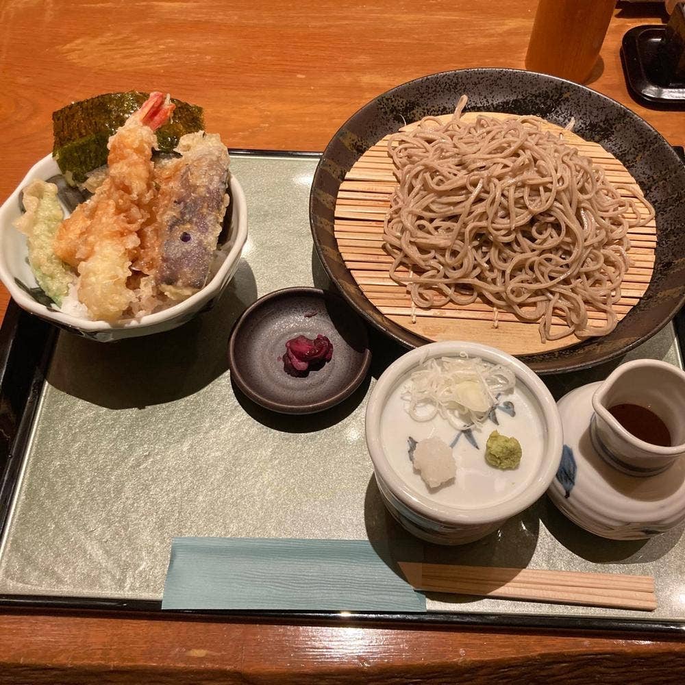 十割蕎麦と天ぷら 蕎の屋