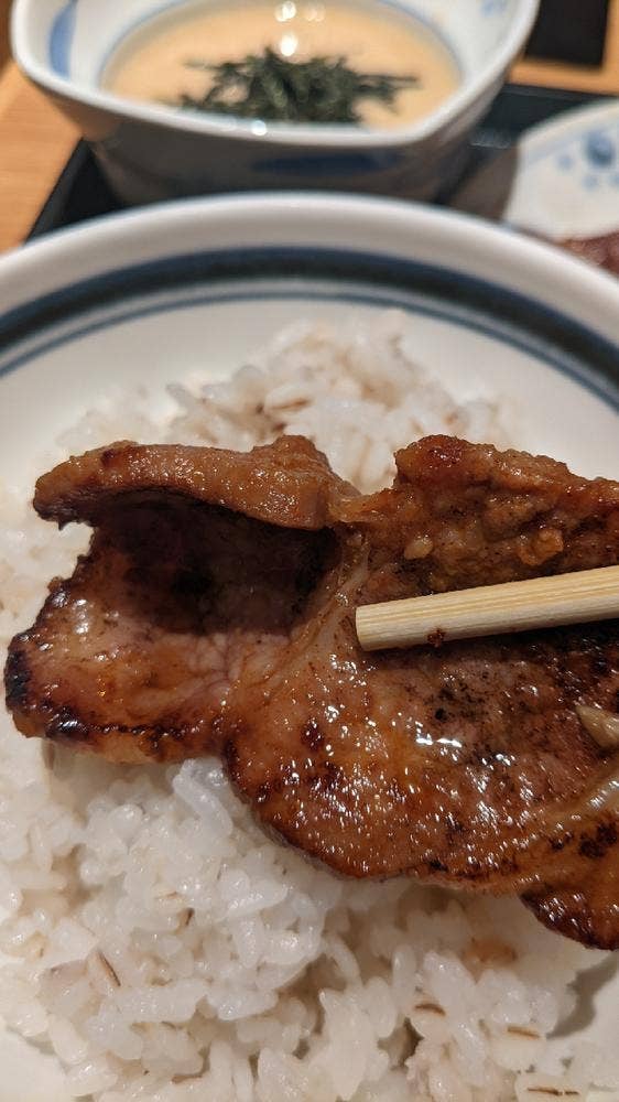 牛たんとろろ麦めし ねぎし 高田馬場駅前