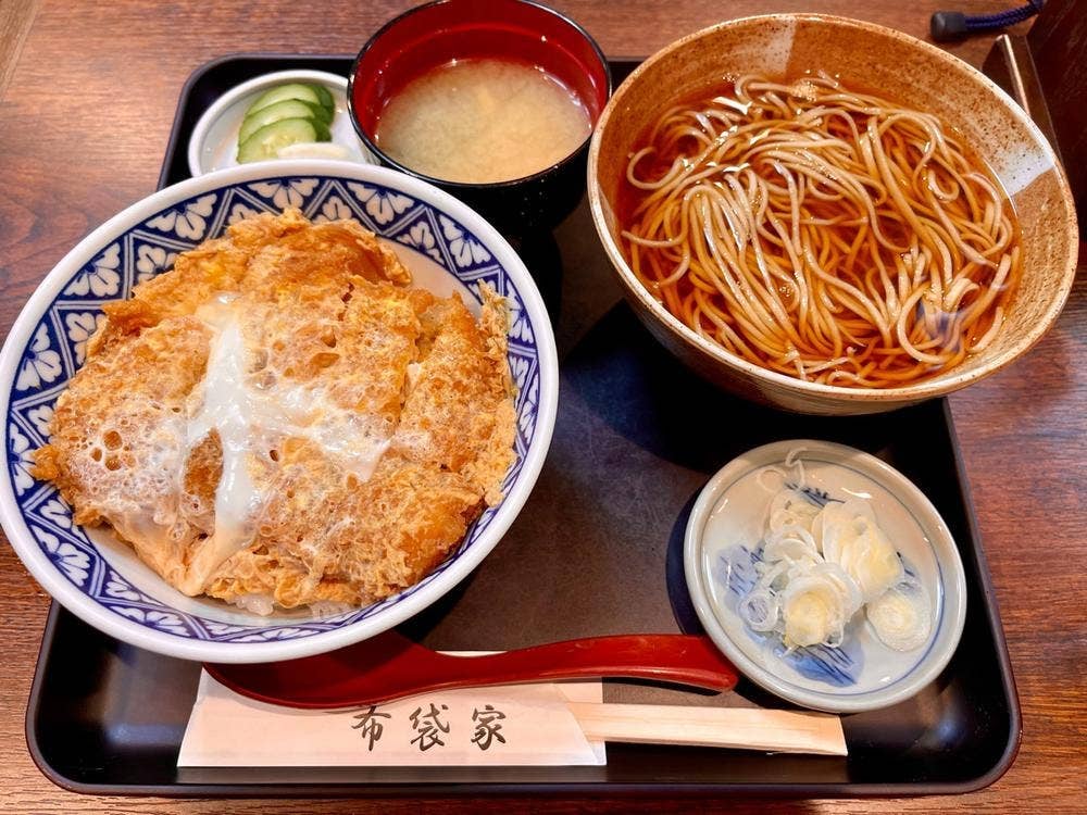 布袋家そば店