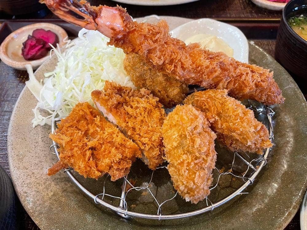 手打ちとんかつ かつ屋 アピタ大和郡山店