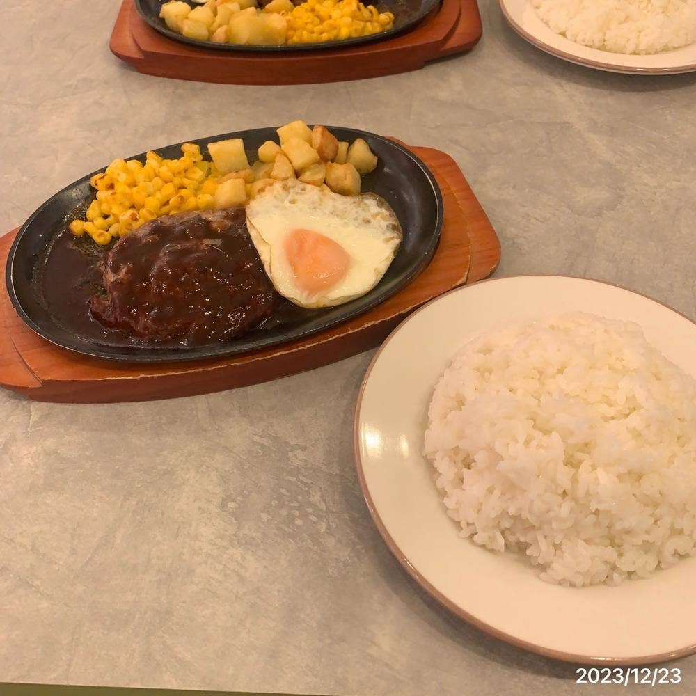 サイゼリヤ 愛知津島店