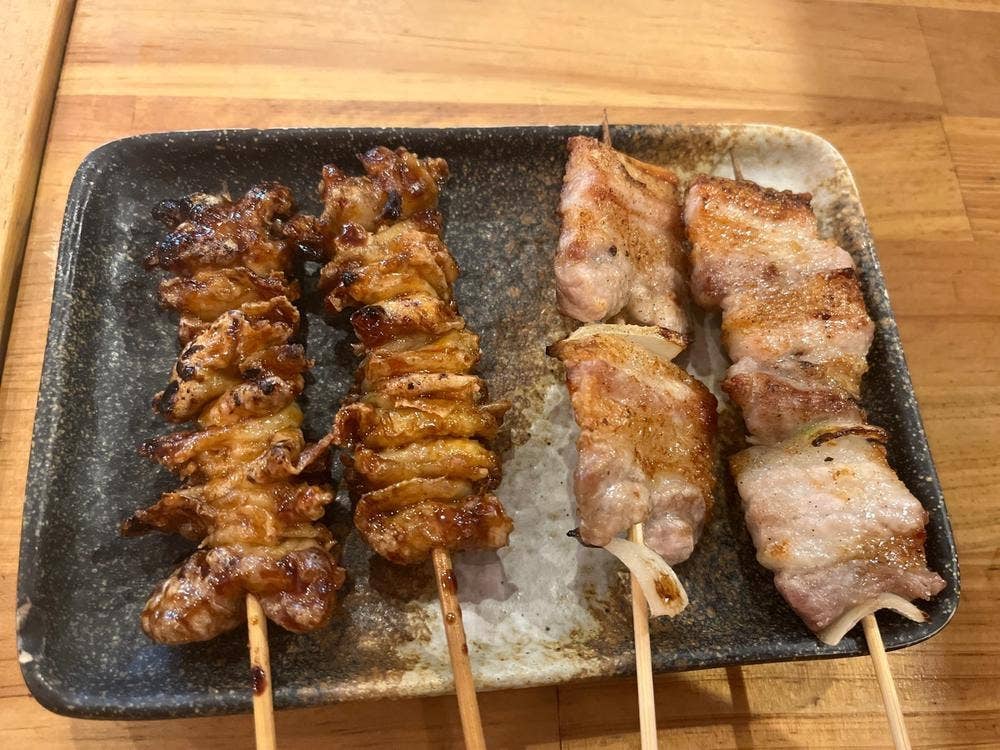 焼き鳥と蒸し料理の店 しん吉