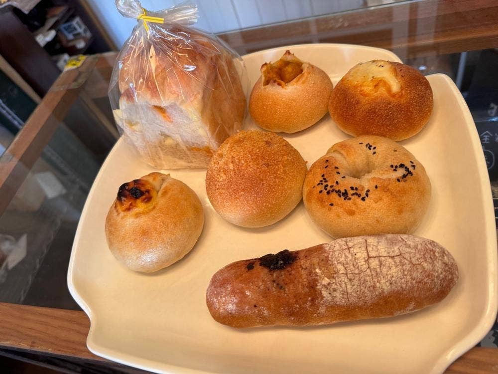 とがりベーカリー