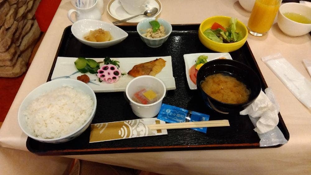 レストラン ポモドーロ