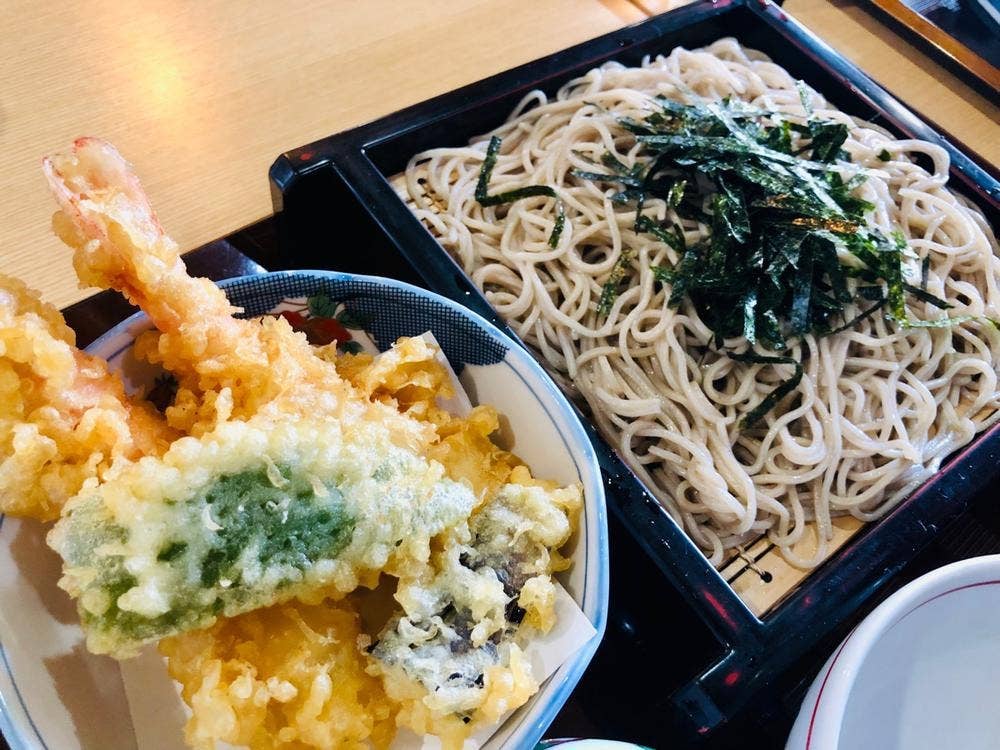 萬蔵そば 尾張屋 相模原本店