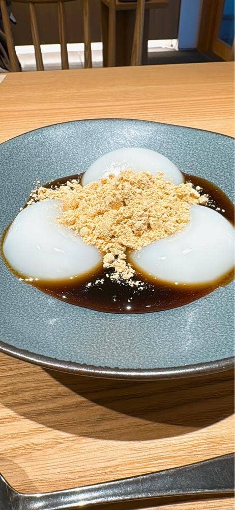 BE:SIDE 表参道店