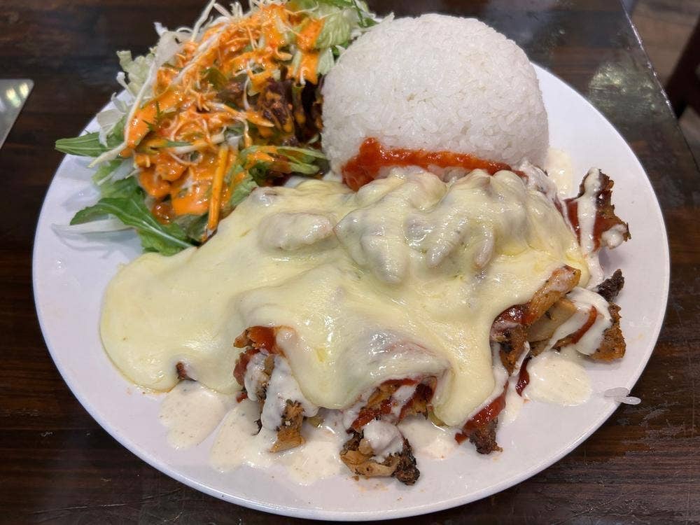ルクラビレッジ ヒマラヤカレー千駄ヶ谷店