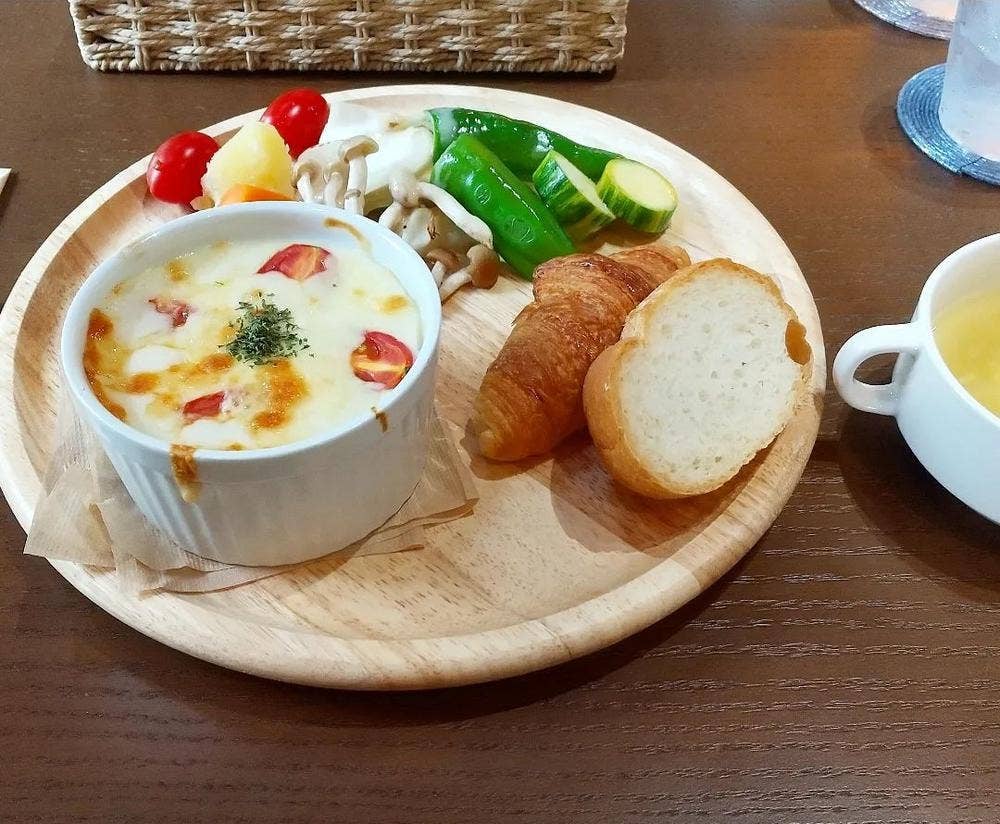 カフェ こもれび