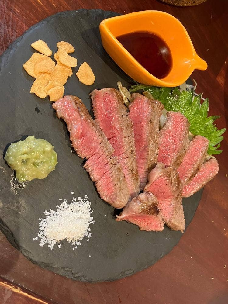 鉄板バル Furufuru食堂