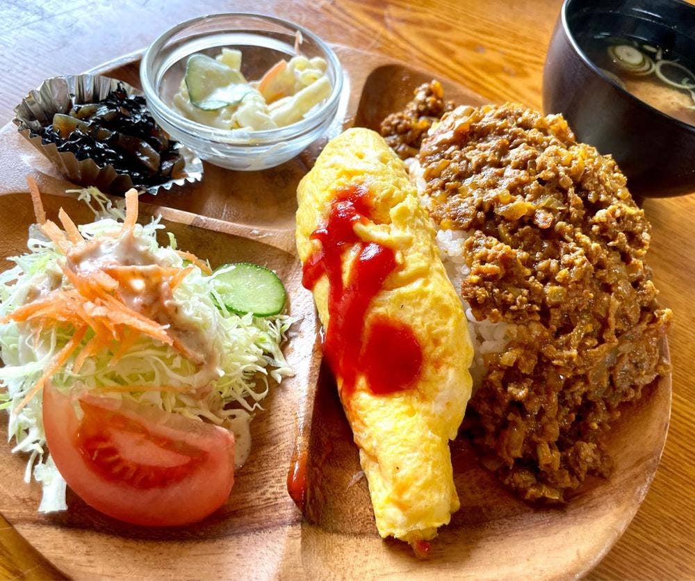 カフェレスト ポインセティア