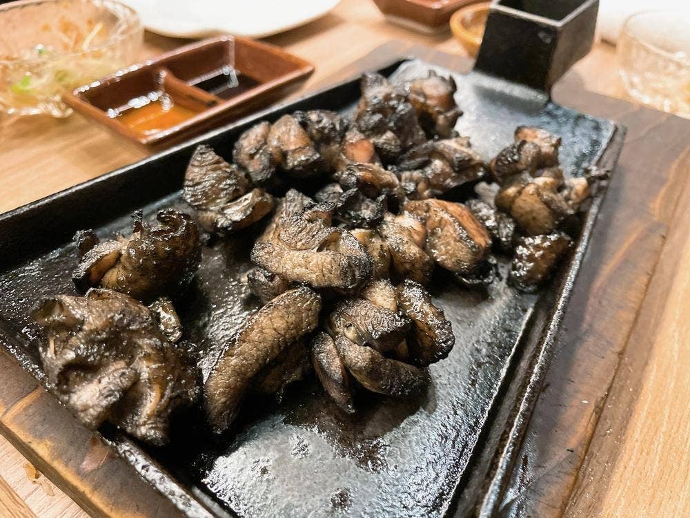 地鶏屋 炭鶏 三宮