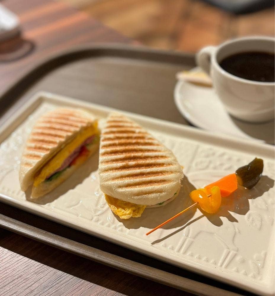 JILY CAFE