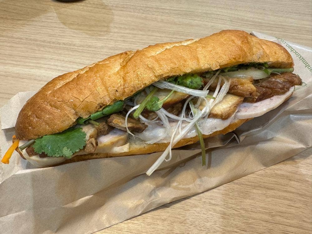 Bánh Mì Xin Chào 日本橋店