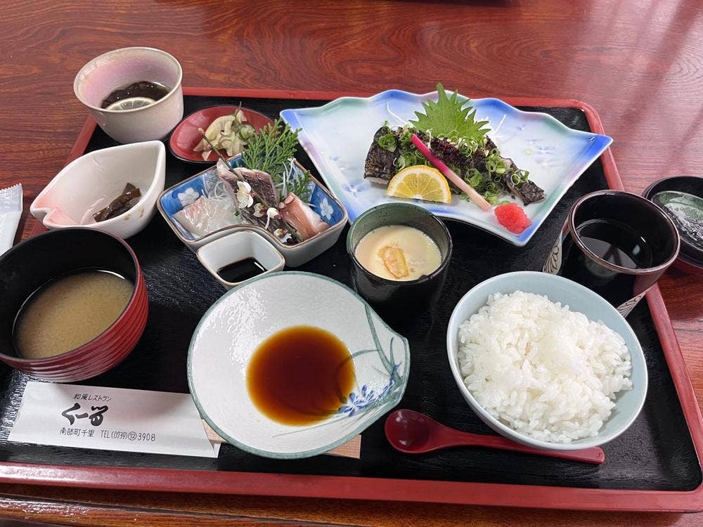 和食レストランくーる