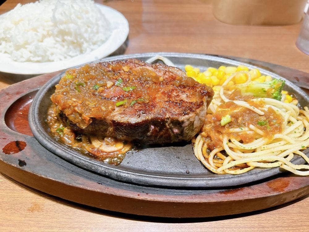 ヒーローズ 笹塚店