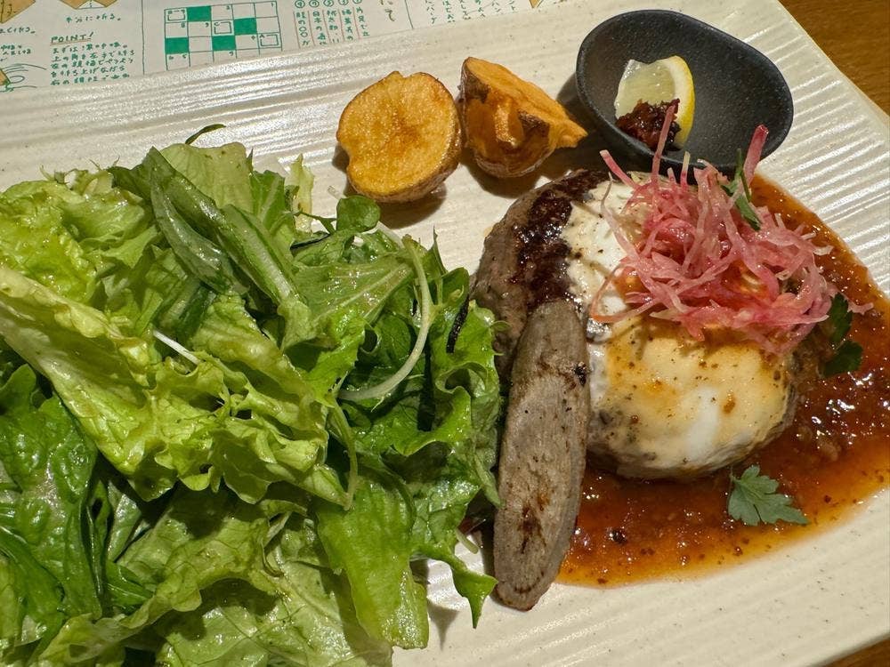 Hamburg Steak North Continent 宮の森本店