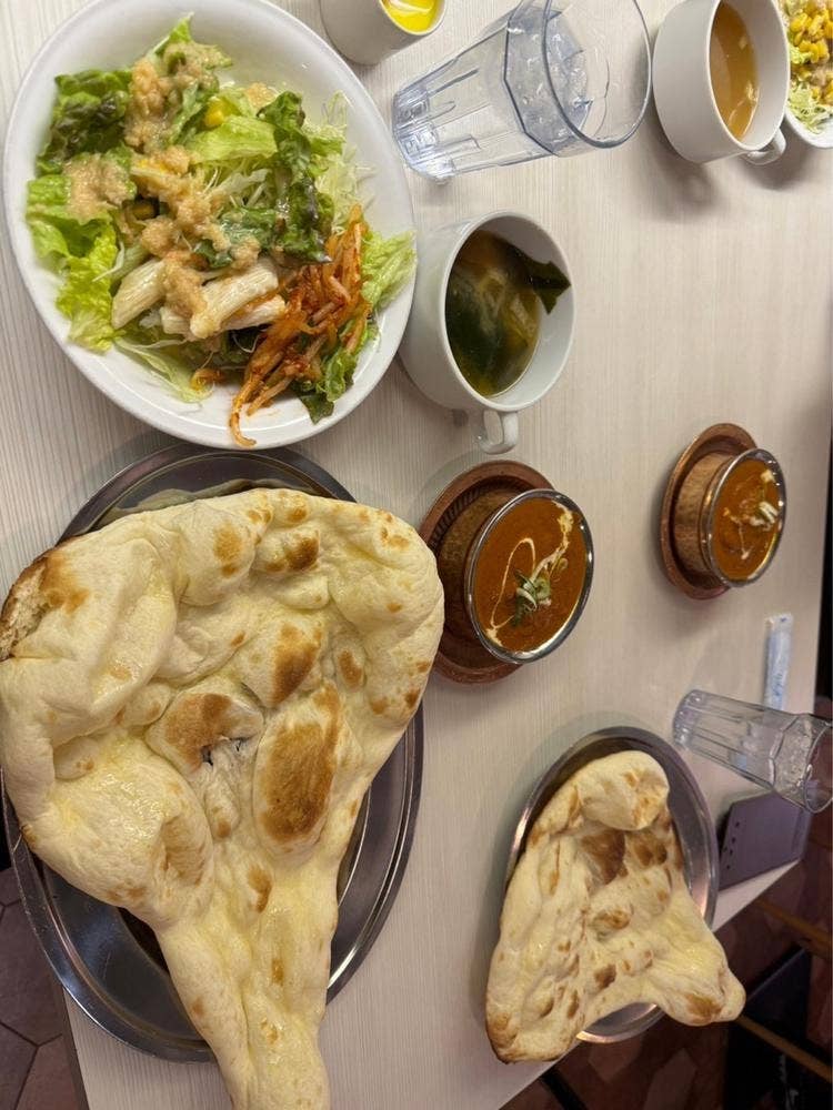 アジアンレストラン チョウタリ 丸の内店