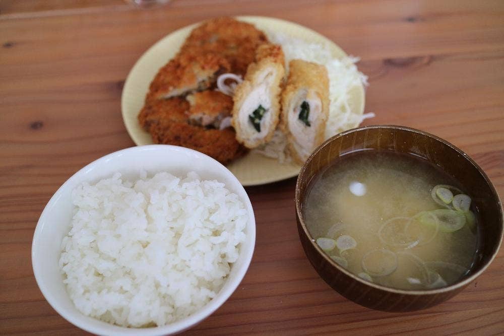 ごはんやさん