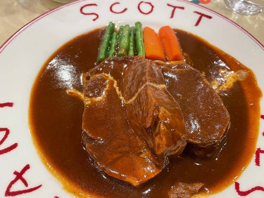 スコット本店・新館