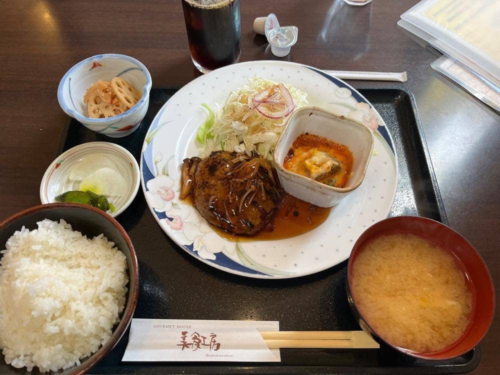 そばダイニング 美食工房