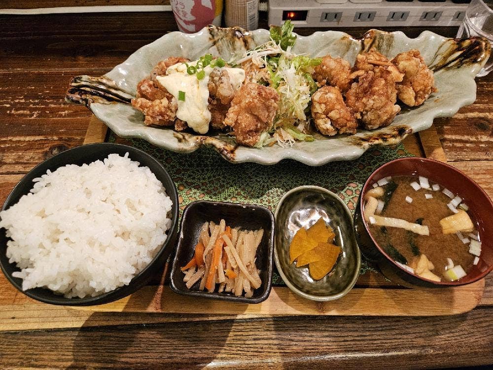 ゴリラ食堂
